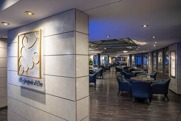 MSC Cruises MSC Poesia Il Grappolo d’Oro Lounge & Wine Bar 4 ©MSC Rights - Ivan Sarfatti.jpg